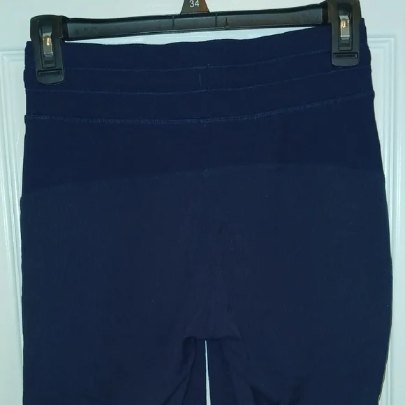 Lululemon Dance Studio Dark Blue Joggers - Picture 6 of 7